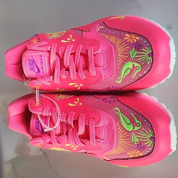 Nike Air Max 1 Dia De Muertos Pink Embroidered Sneakers - Picture 3 of 9